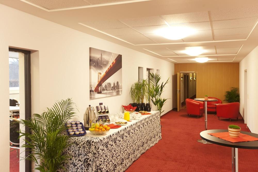 Komfort Hotel Wiesbaden Exterior foto