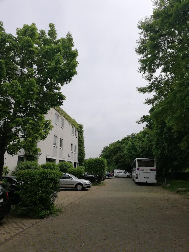 Komfort Hotel Wiesbaden Exterior foto