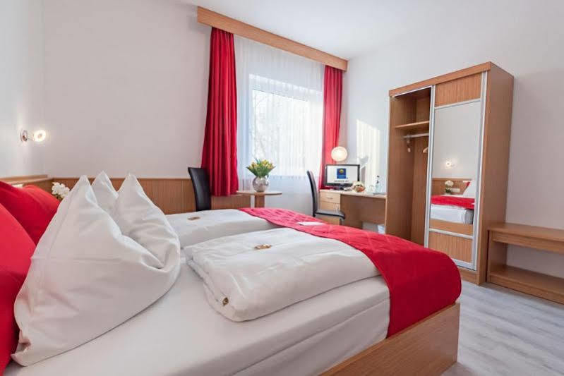 Komfort Hotel Wiesbaden Exterior foto